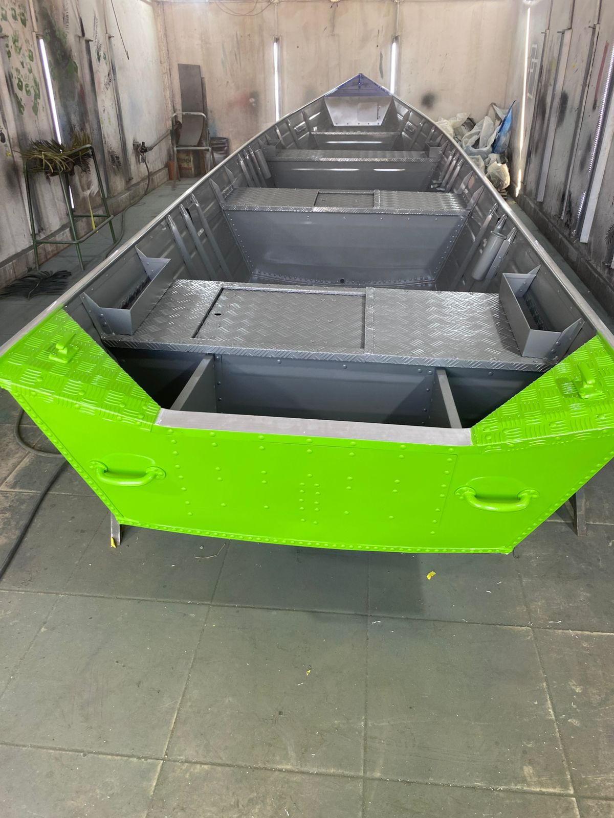 Barco pronto para entrega