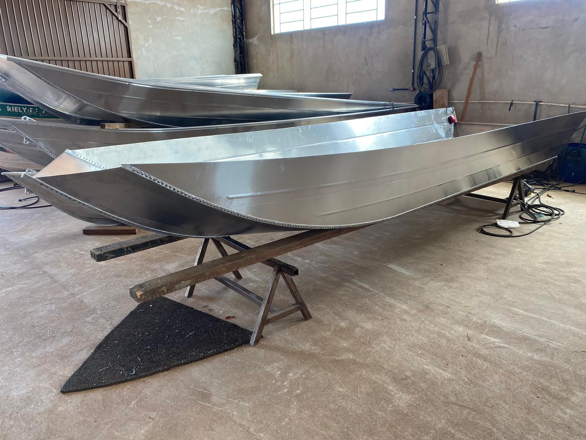 Entrega oficial de embarcação